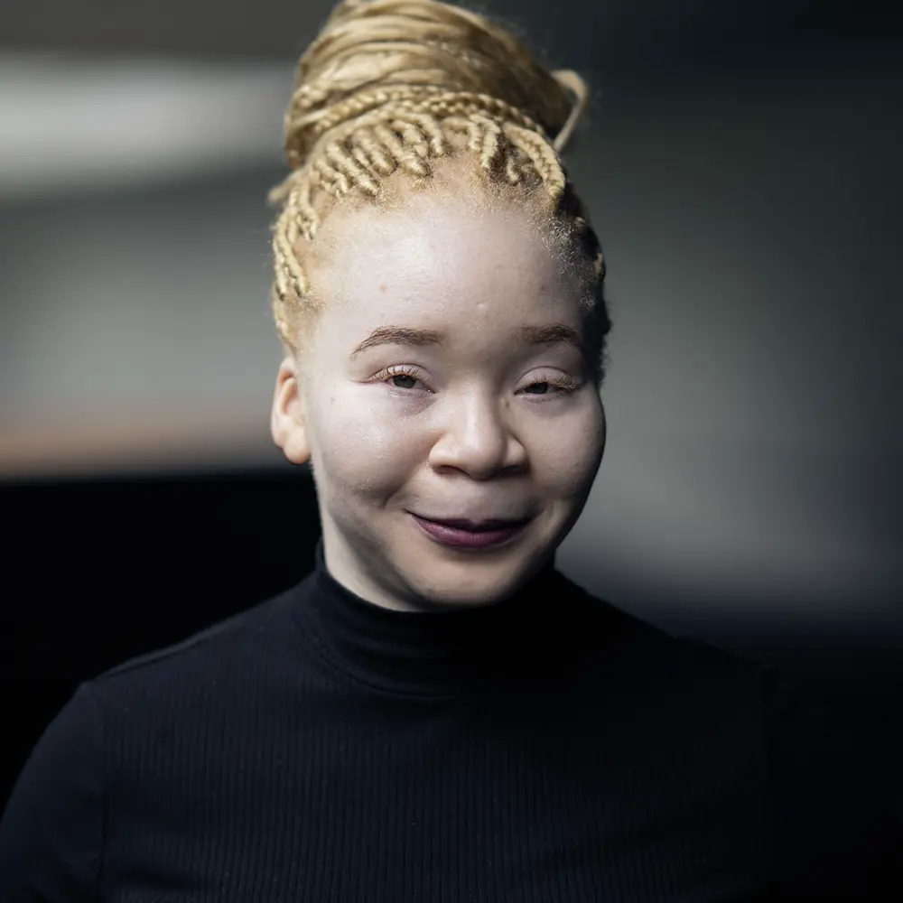 portrait of Gnoumagbee Camara, a technical artist in bee bridges interactive